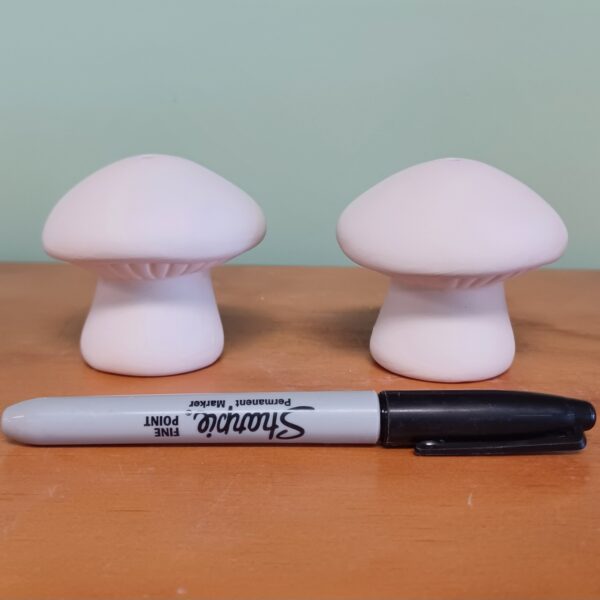 Mushroom S/P Shakers